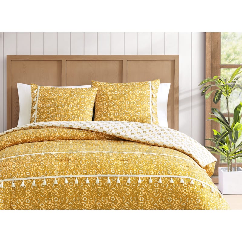 DESIGN STUDIO Pasadena Medallion Yellow Soft Microfiber Comforter with Tassels