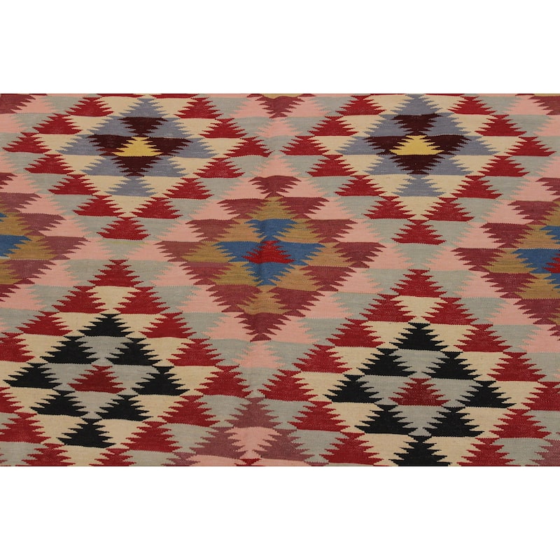 Chic Turkish Kilim Carmina Gray Pink Hand-Woven Wool Rug - 4'8'' x 6'5''