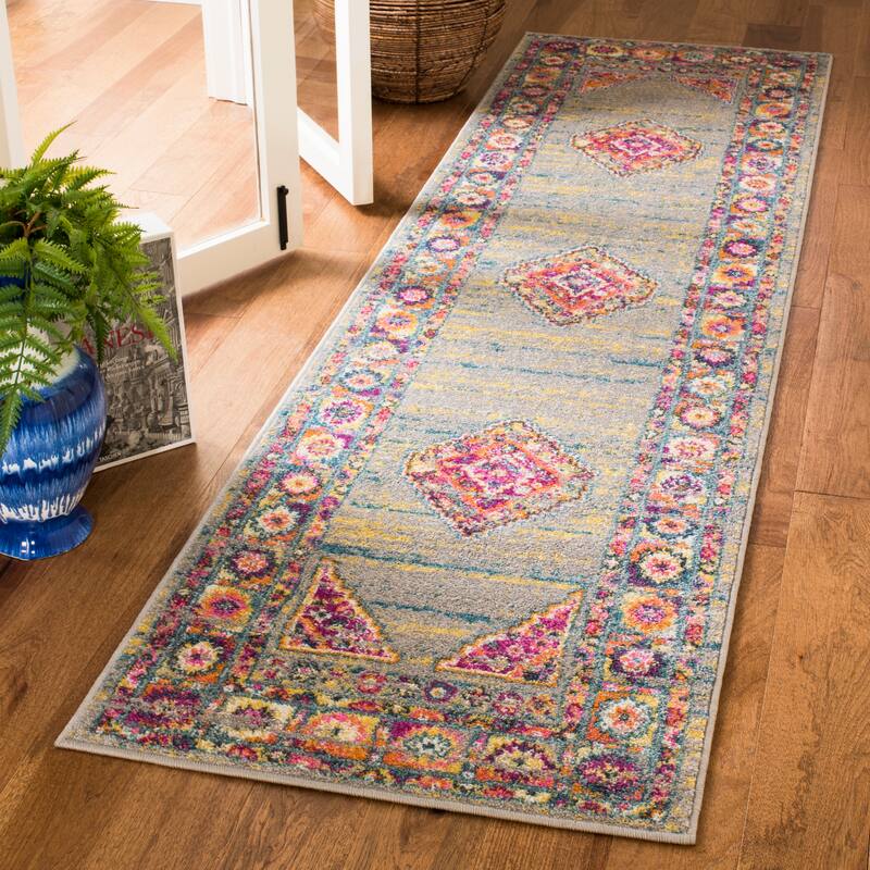 SAFAVIEH Madison Matxalen Vintage Boho Oriental Rug - 2'3" x 8' Runner - Light Grey/Fuchsia - Runner