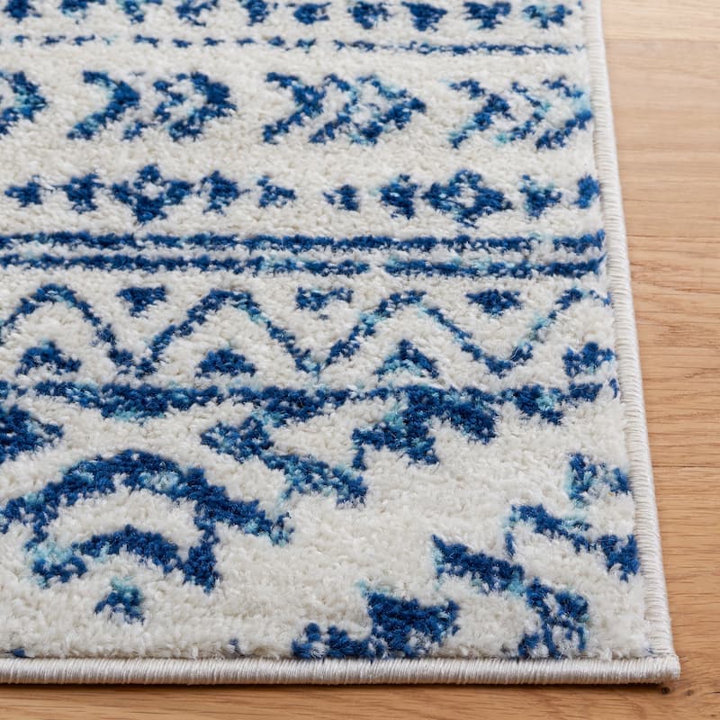 SAFAVIEH Tulum Bora Moroccan Boho Chic Area Rug