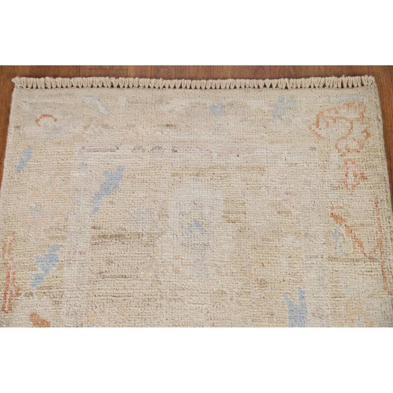 Hand Knotted Oriental 100% Wool Carpet Transitional Geometric Beige & Ivories Oushak Area Rug - 2' 11'' X 2' 0''