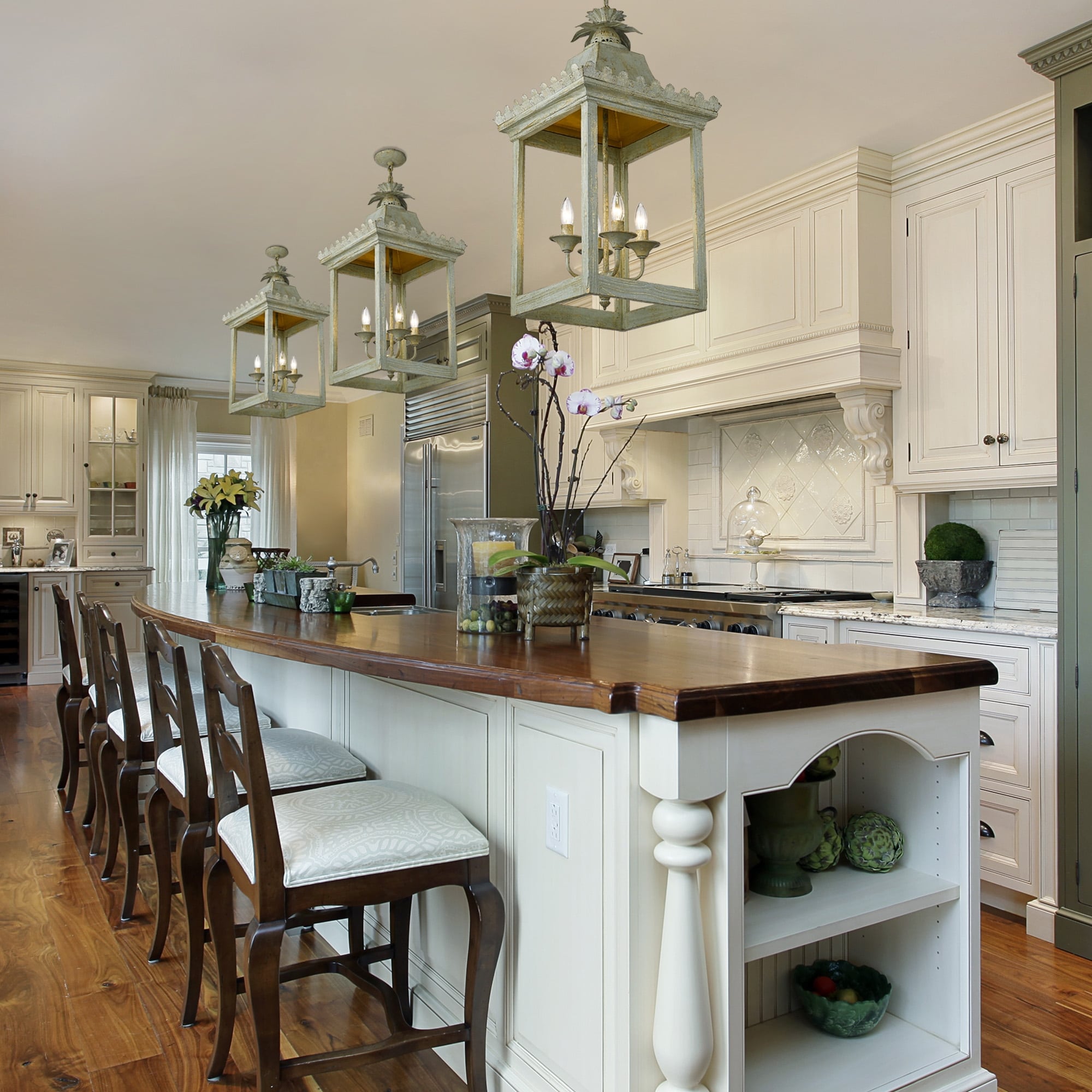 The Gray Barn Pemberley Vintage Sage 4-light Pendant
