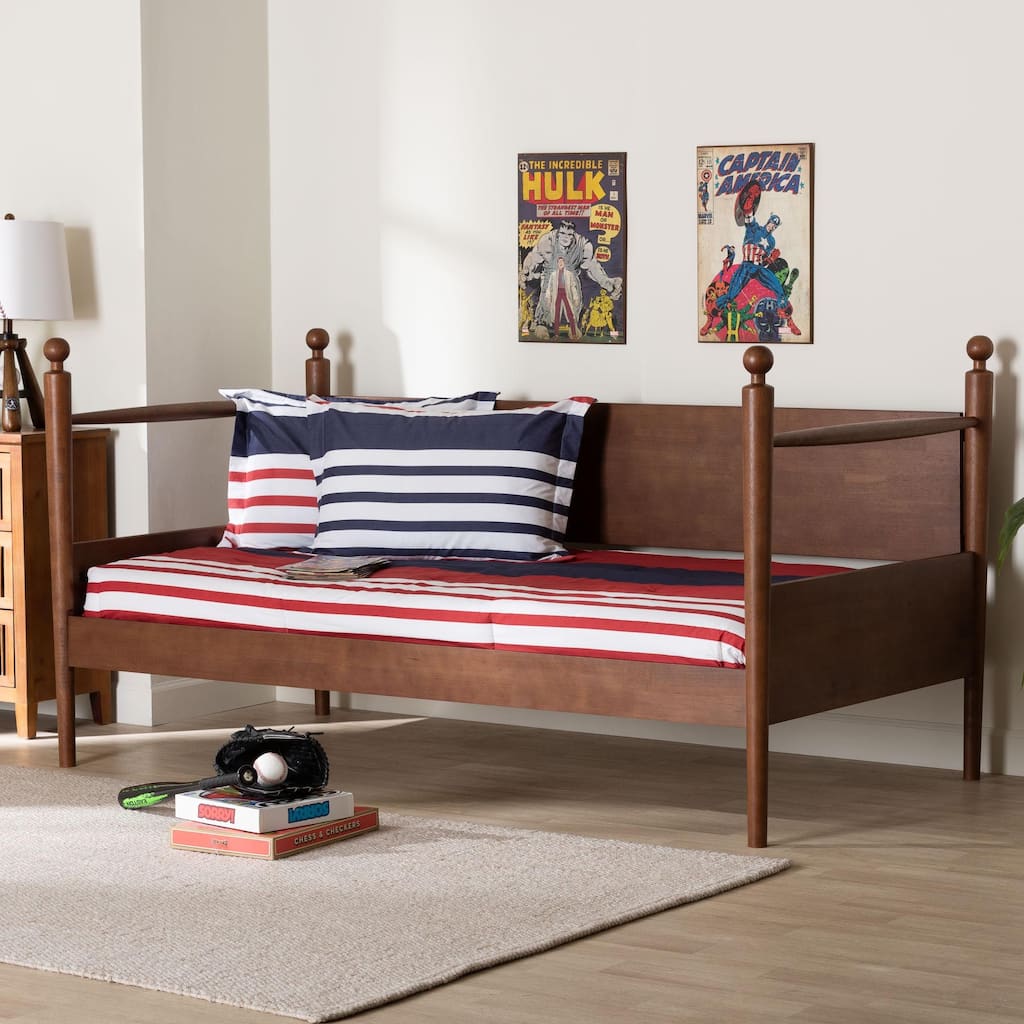 Gianetta Wooden Daybed with Spindle Posts - Classic Cottage-Style Bed Frame with Guardrail Back, Solid Wood Daybed
