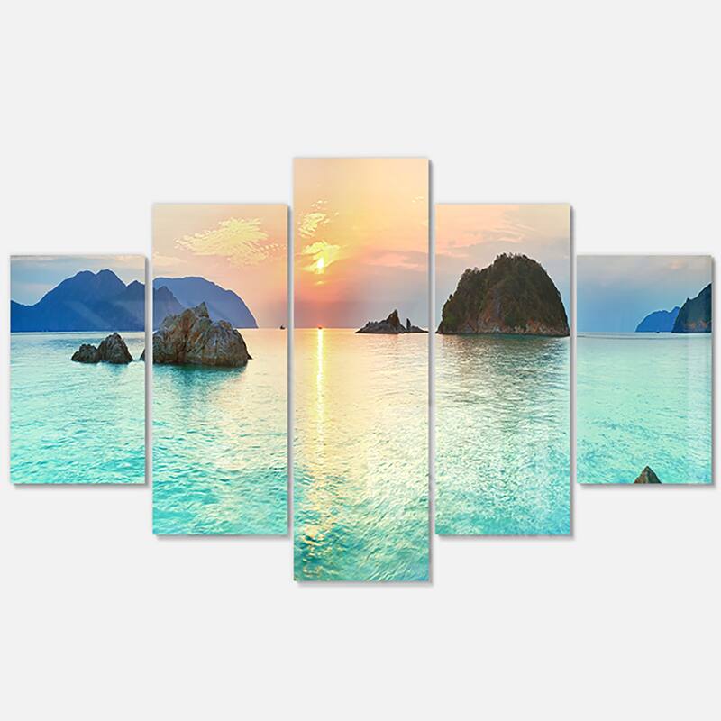Designart 'Sunrise Panorama' Photography Metal Wall Art - 60 in. wide x 32 in. high - 5 Panels Diamond Shape