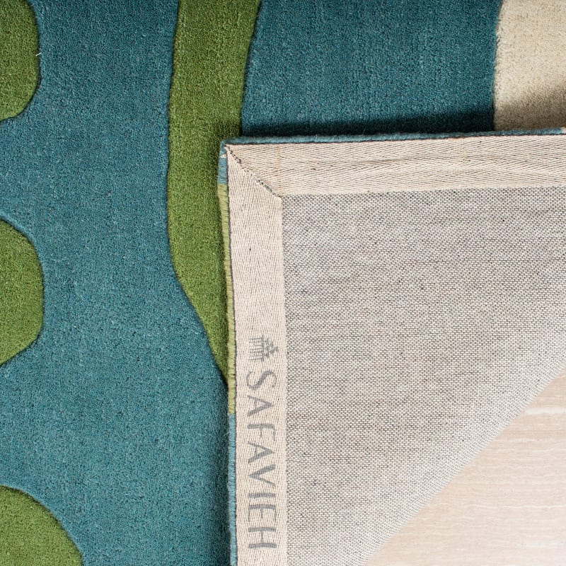 SAFAVIEH Handmade Soho Casie N.Z. Wool Rug