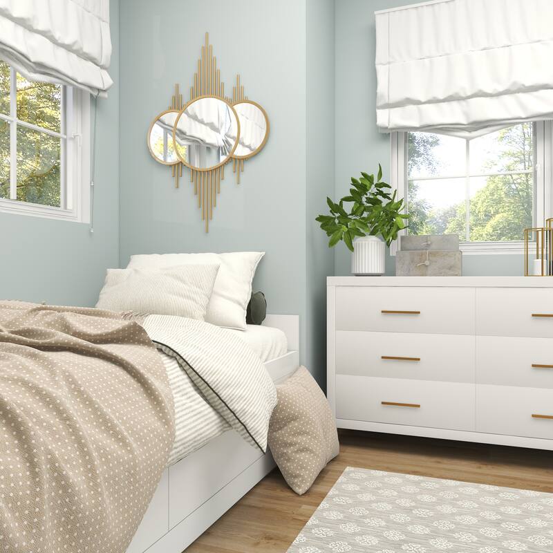 CosmoLiving by Cosmopolitan Gold Metal Room Wall Mirror