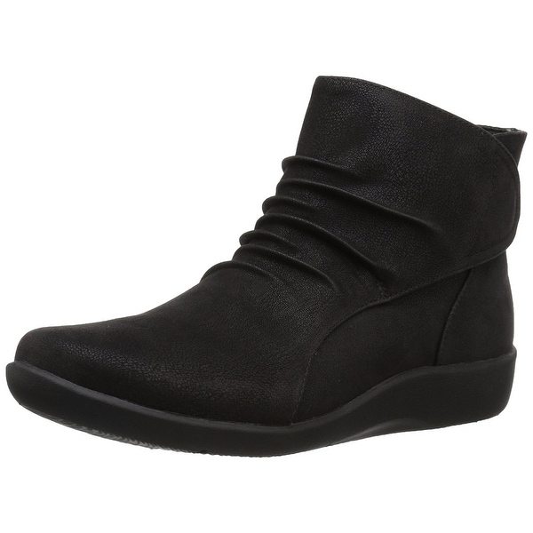 clarks boots online
