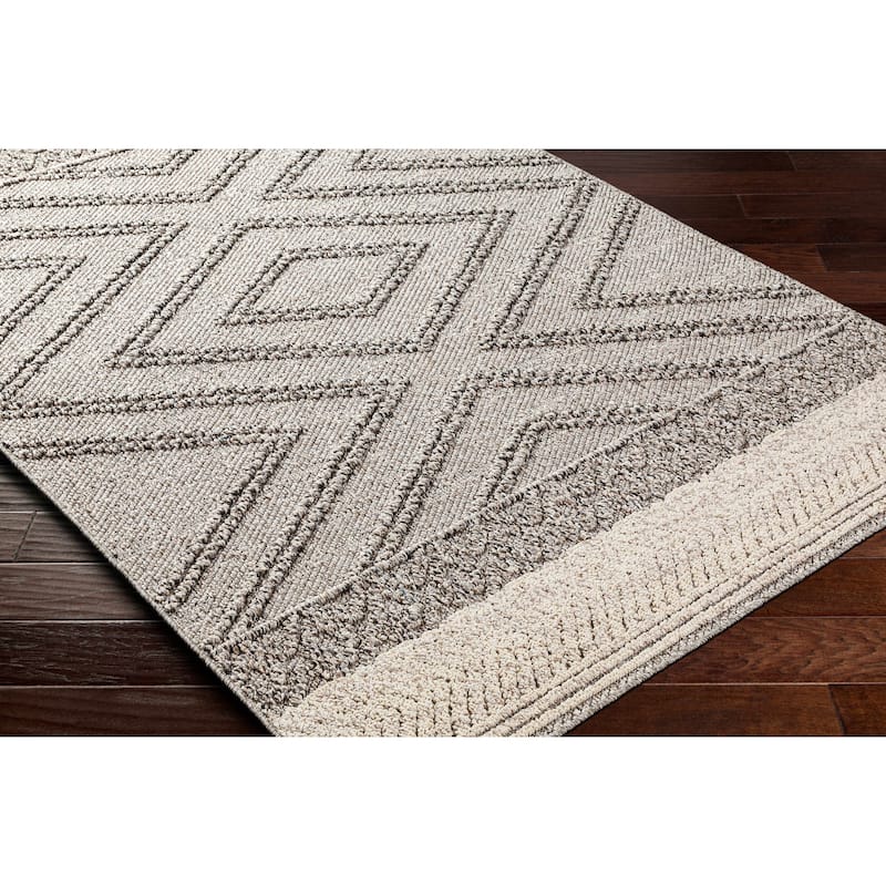 Hauteloom Areli Diamond Geometric Farmhouse Patio Outdoor Area Rug