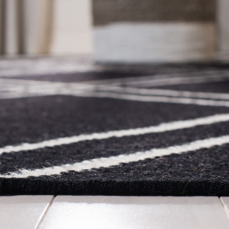 SAFAVIEH Handmade Flatweave Dhurries Preciosa Moroccan Wool Rug
