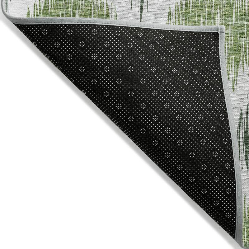 Machine Washable Indoor/ Outdoor Chantille Contemporary Geo Rug