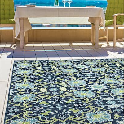 Sunice Traditional Oriental Floral Pattern Indoor/ Outdoor Area Rug