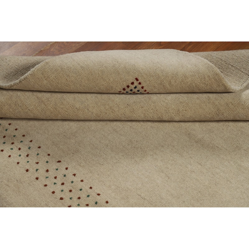 Hand Knotted Oriental 100% Wool Carpet Tribal Tribal Beige & Ivories Gabbeh Area Rug - 7' 4'' X 5' 2''