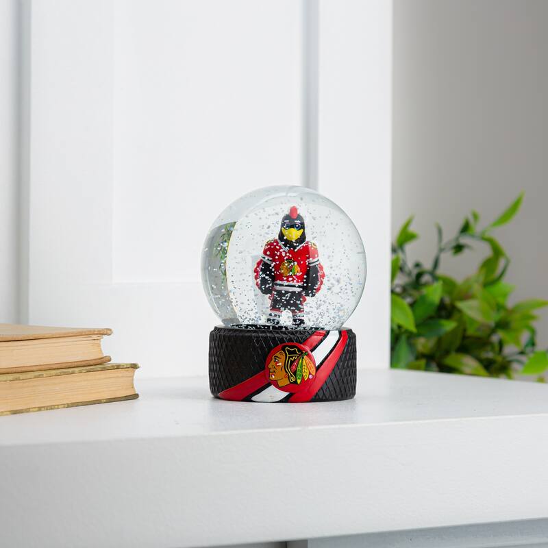 Chicago Blackhawks 5 in. Multicolor Glass Tabletop Snow Globe