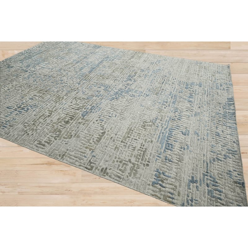 Hand Knotted Gray Tibetan Wool/Bamboo Silk Modern Oriental Area Rug