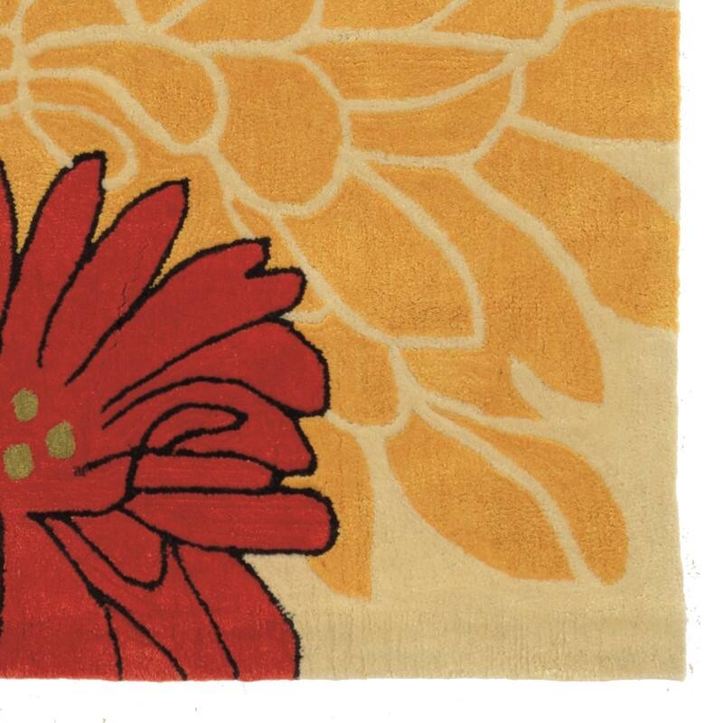 Hand-Tufted Trio Mums Rug Collection