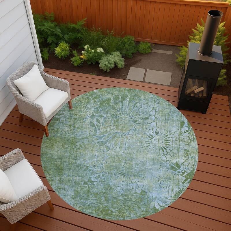 Machine Washable Indoor/ Outdoor Modern Floral Chantille Rug - Aloe - 8' x 8'