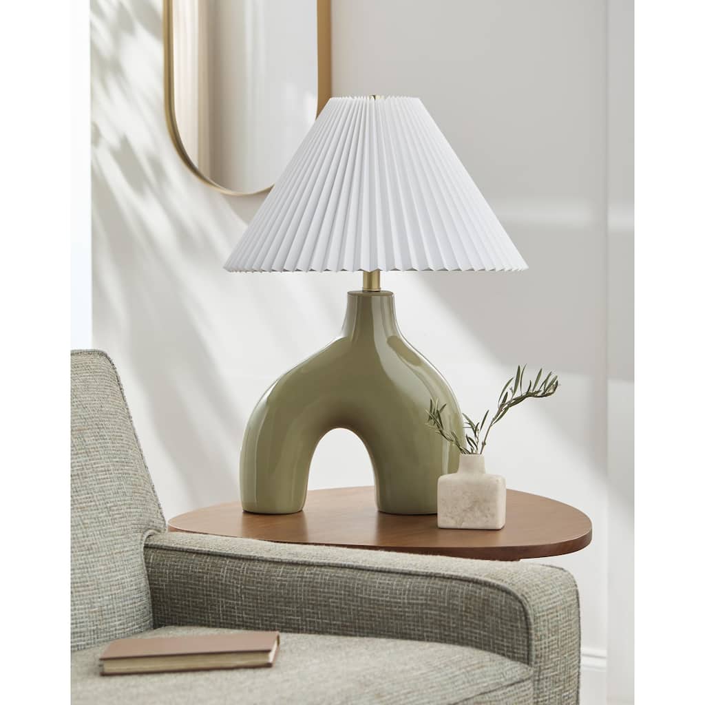 Livabliss Solara Traditional Accent Table Lamp