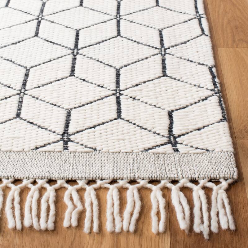 SAFAVIEH Handmade Vermont Chantel New Zealand Wool Rug
