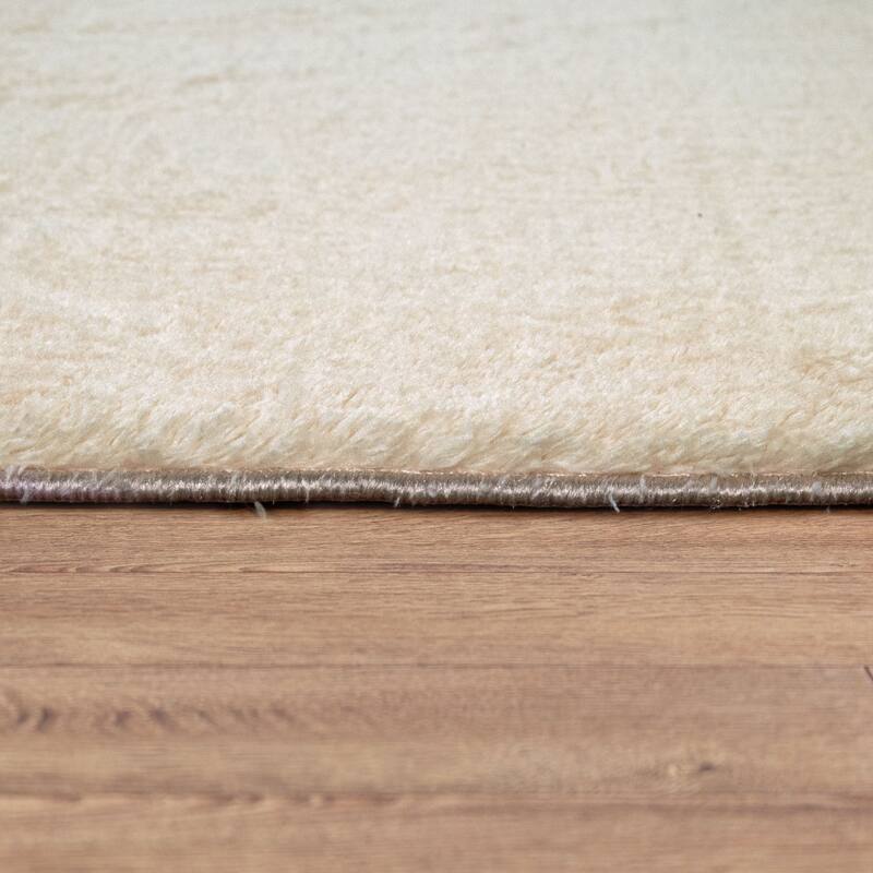 Soft Washable Area Rug with Anti-Slip Backing in solid Colors
