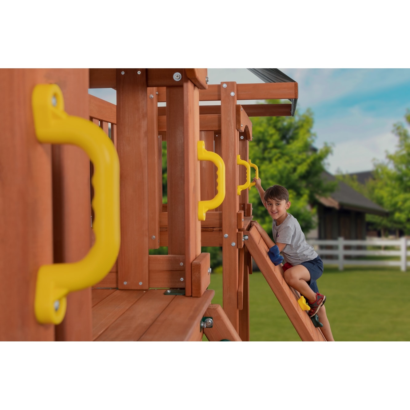 Backyard discovery parkway wooden crc swing set