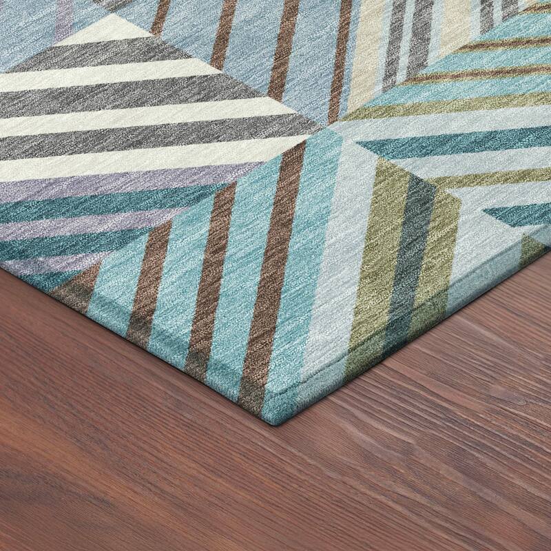 Machine Washable Indoor/ Outdoor Geo Mosaic Chantille Rug