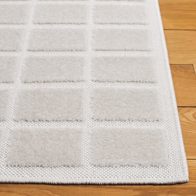 SAFAVIEH Stella Magnolia Modern & Contemporary Rug