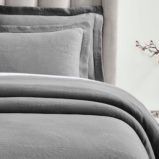 Superior Peploi Cotton Matelasse Bedspread and Sham Set