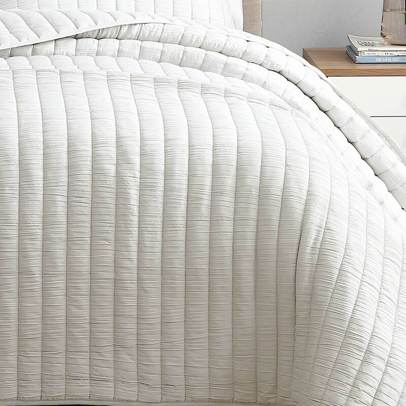 Riverbrook Home Moonstone 3 Piece Quilt Set