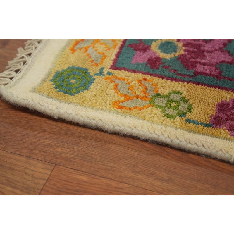 Hand-knotted Traditional Wool Beige Floral Oriental Area Rug - 9' 7'' X 7' 7''