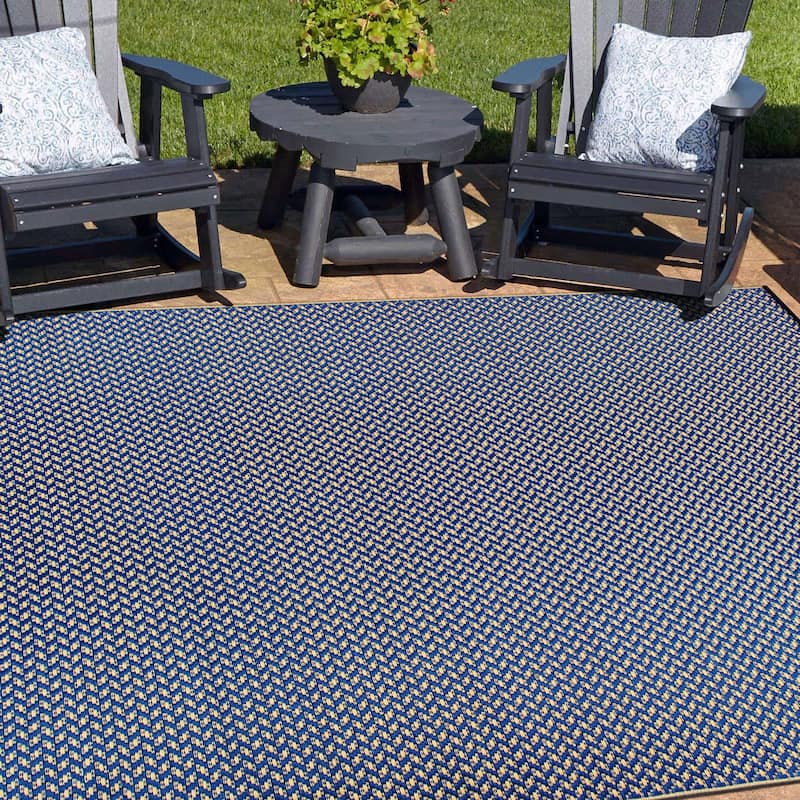 Contemporay Solid Reversible Plastic Outdoor Rugs