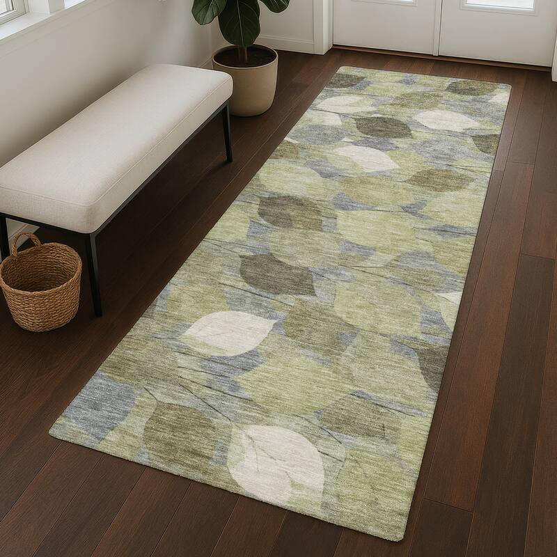 Machine Washable Indoor/ Outdoor Floral Mila Chantille Rug