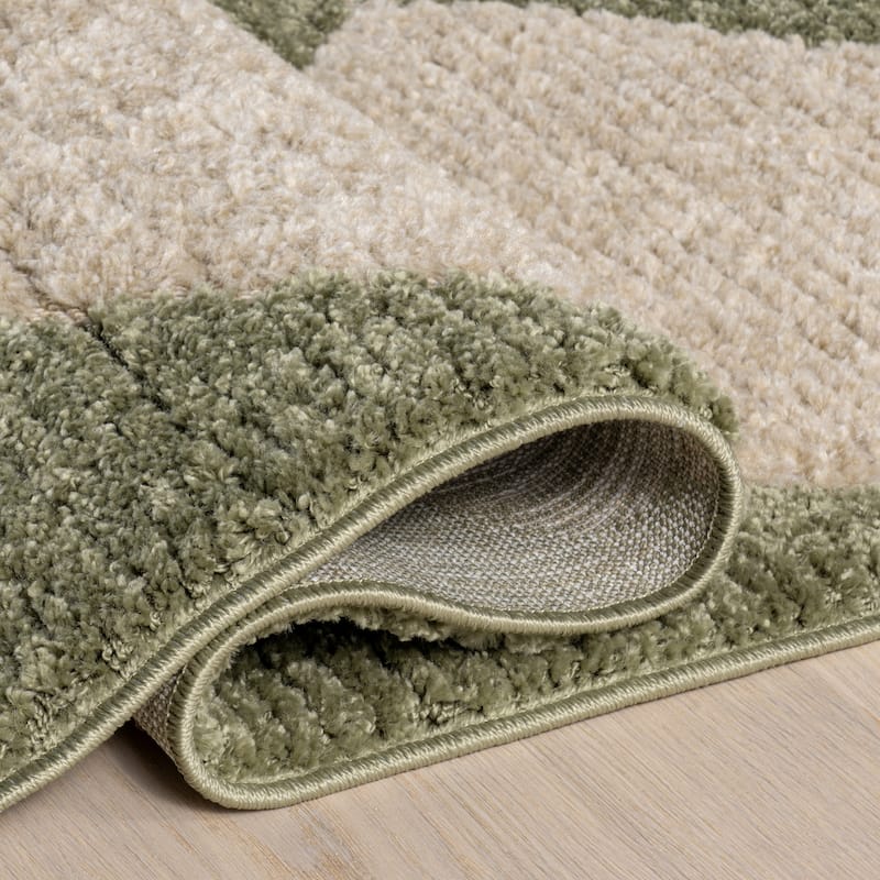 Nuloom Marissa High/Low Diamond Tassel Area Rug