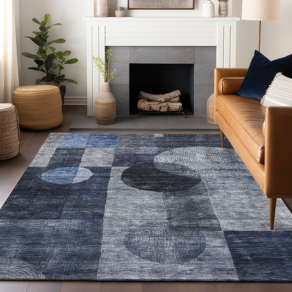 Machine Washable Indoor/ Outdoor Abstract Geo Chantille Rug