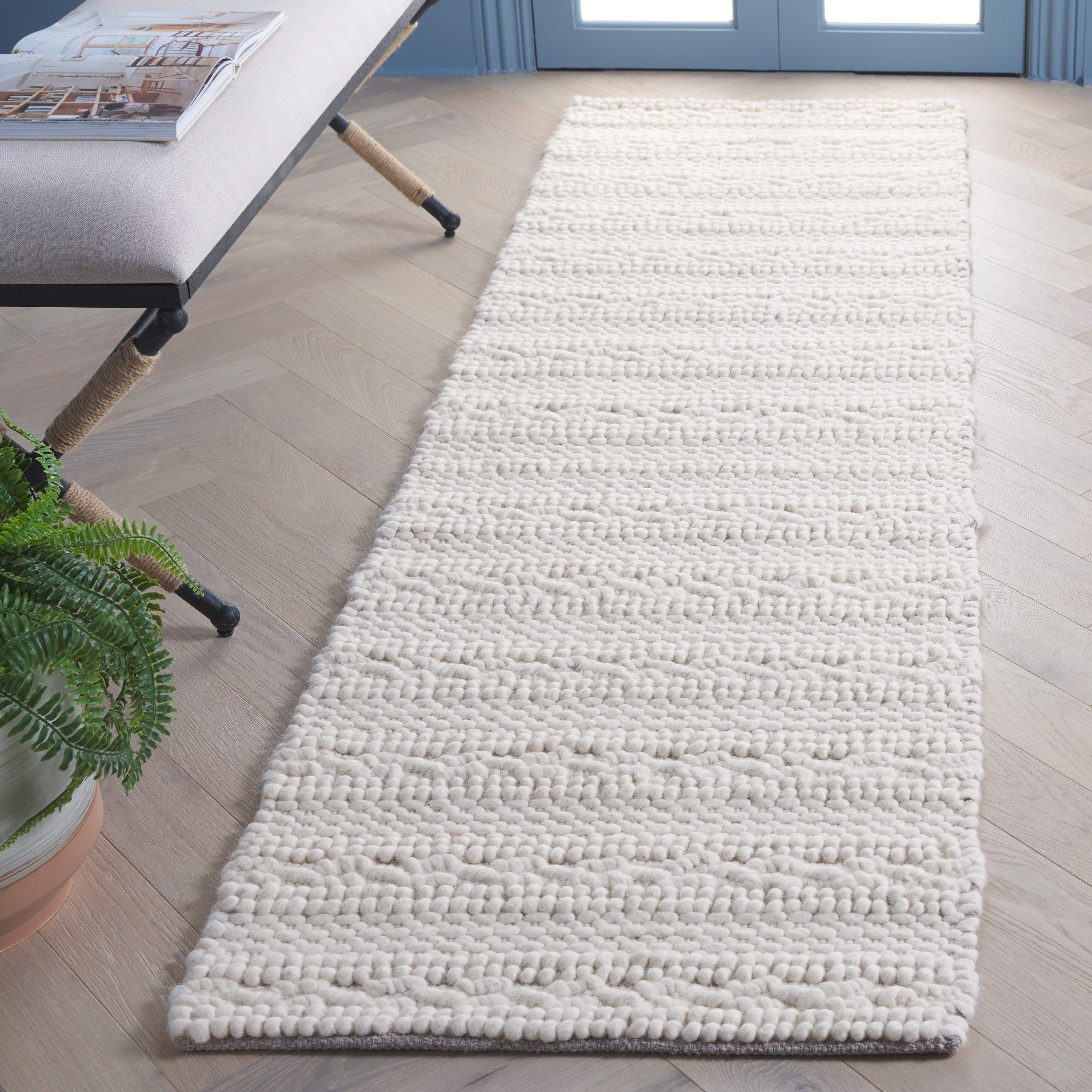 SAFAVIEH Natura Carmelinda Wool Rug - Handmade & Textured