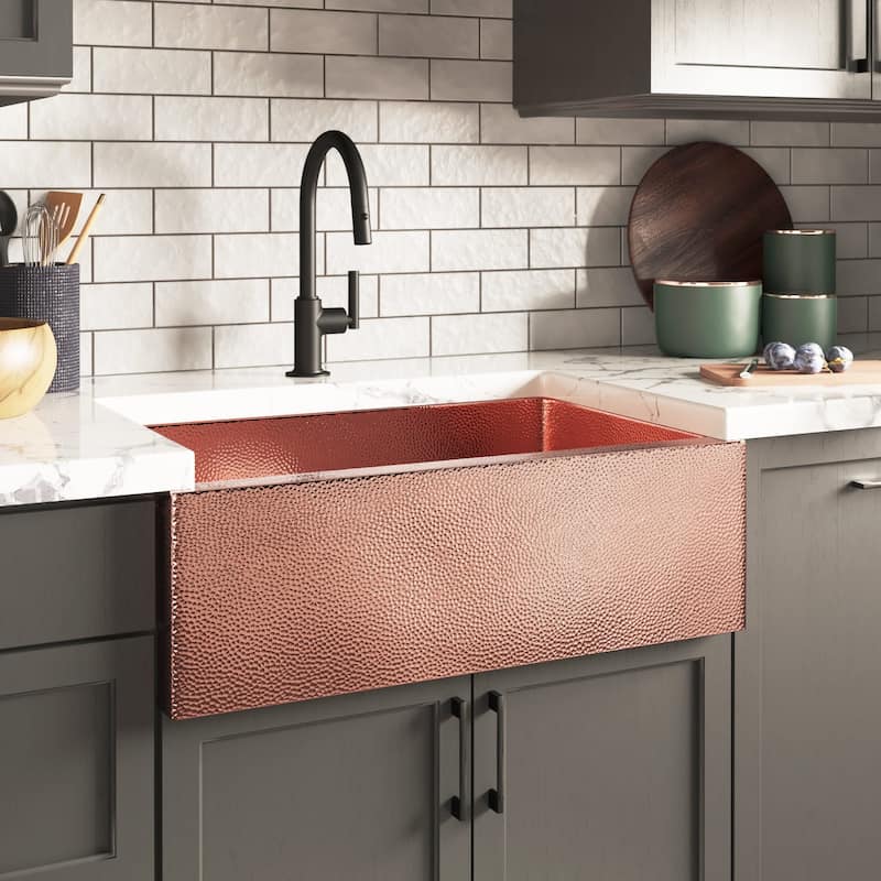 Pinnacle Hand-Hammered Copper 33-inch Farmhouse Kitchen Sink - 33 x 22 x 10.5