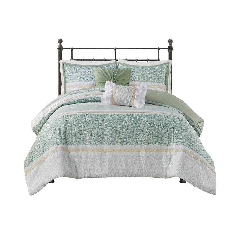 Madison Park Evian 5 Piece Seersucker Comforter Set with Throw Pillows