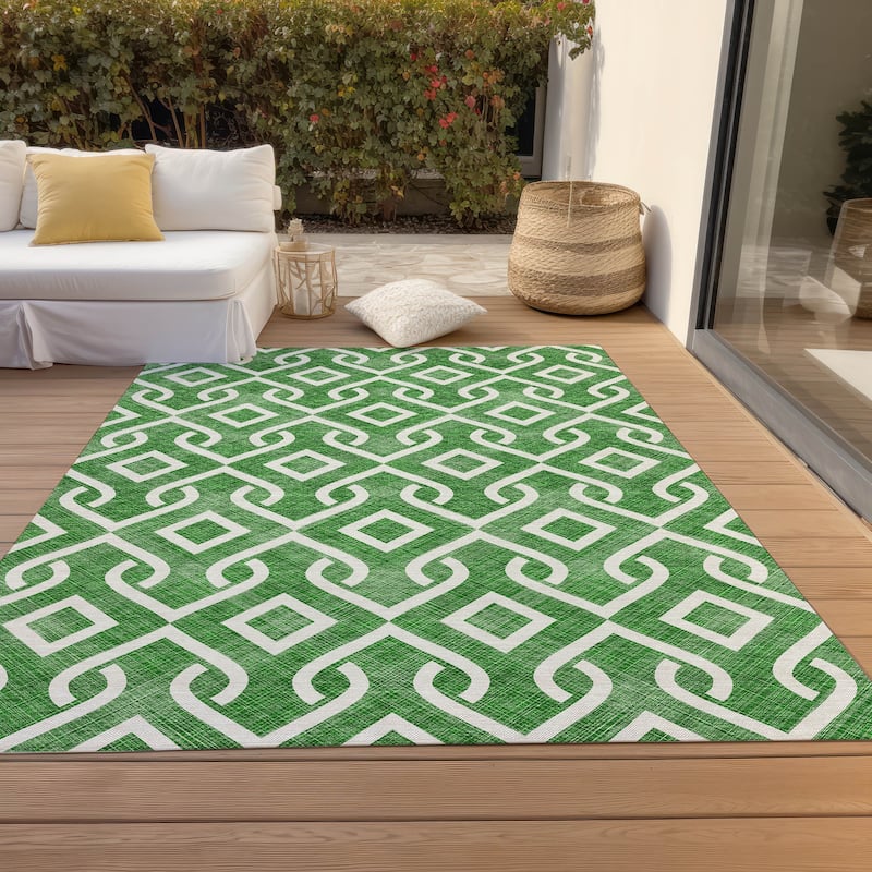 Machine Washable Indoor/ Outdoor Chantille Scroll Trellis Rug