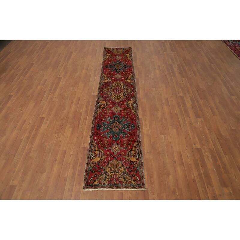 Hand Knotted Oriental 100% Wool Carpet Traditional Floral Red Tabriz Runner Rug - 10' 6'' X 2' 0''