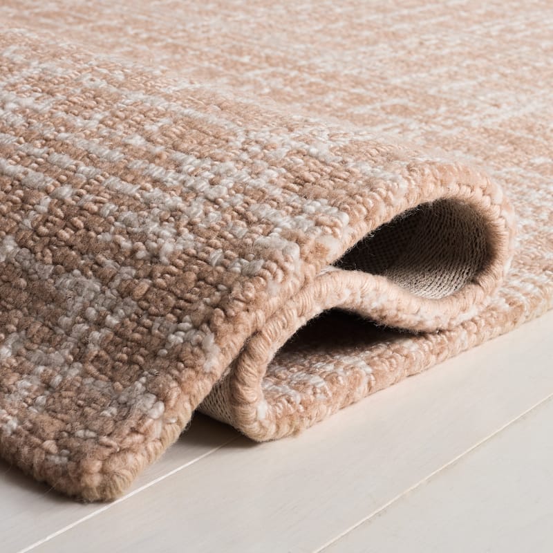 SAFAVIEH Handmade Renewal Martje Rug