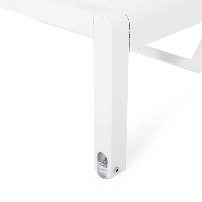 Adjustable Outdoor Chaise Lounge with Aluminum Frame