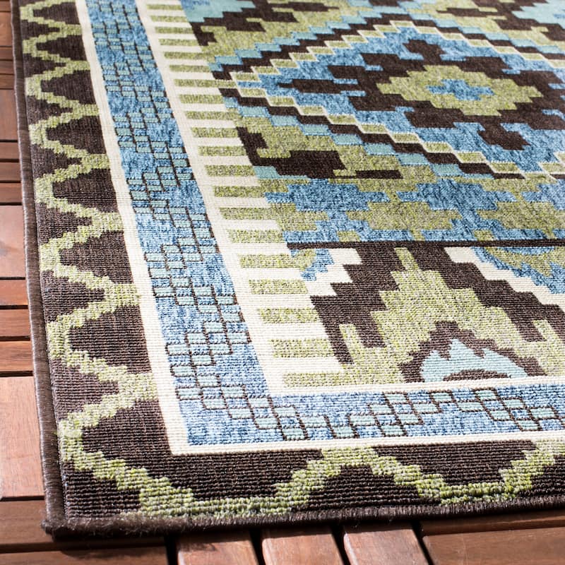 SAFAVIEH Veranda Vitaline Indoor/ Outdoor Waterproof Patio Backyard Rug