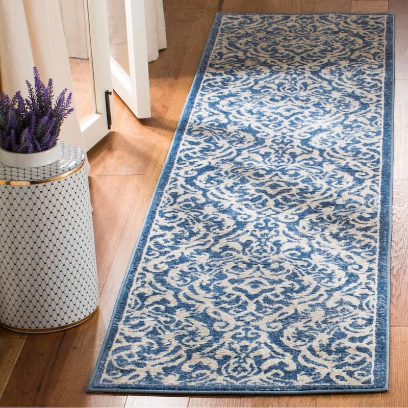 SAFAVIEH Brentwood Beulah Traditional Oriental Rug - 2' x 12' Runner - Navy/Creme