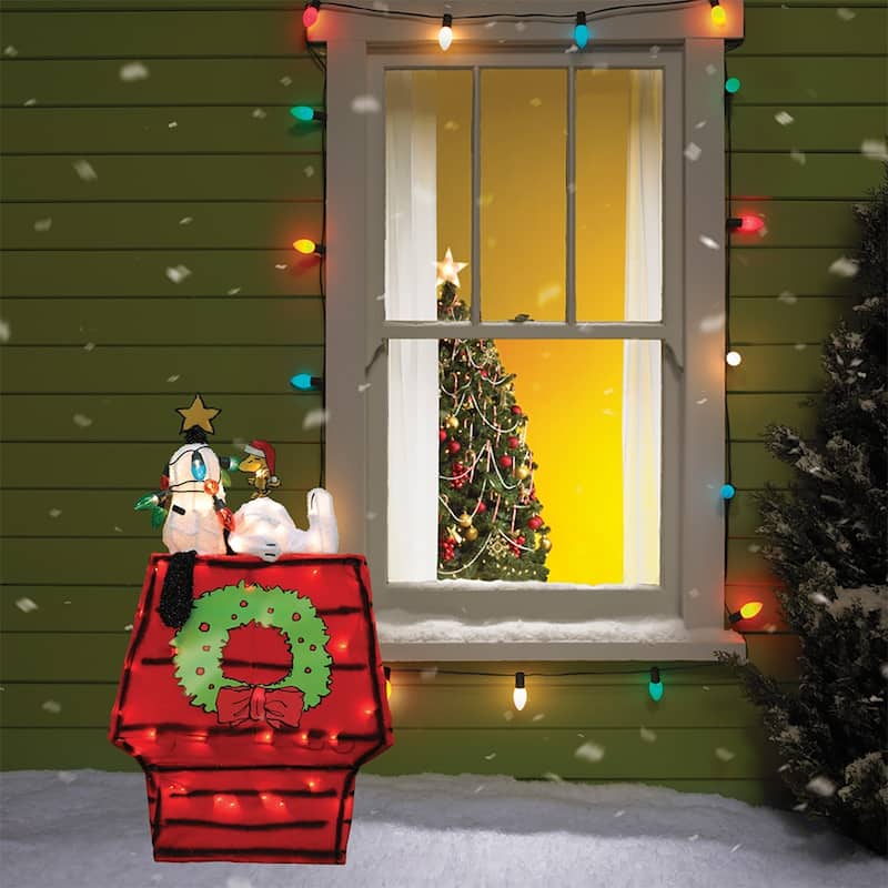 26" Peanuts 3D LED Pre-lit Yard Art Snoopy on Dog House with Star