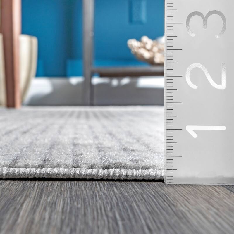 Nuloom Mosaic Tribal Stripes Solid Area Rug