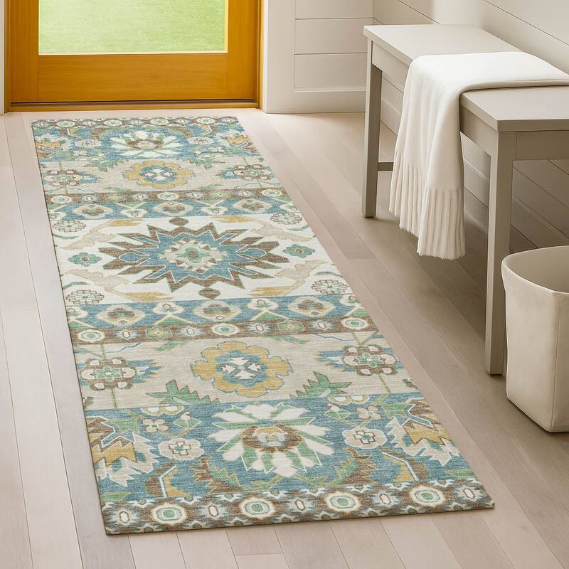 Machine Washable Indoor/ Outdoor Traditional Aspen Chantille Rug