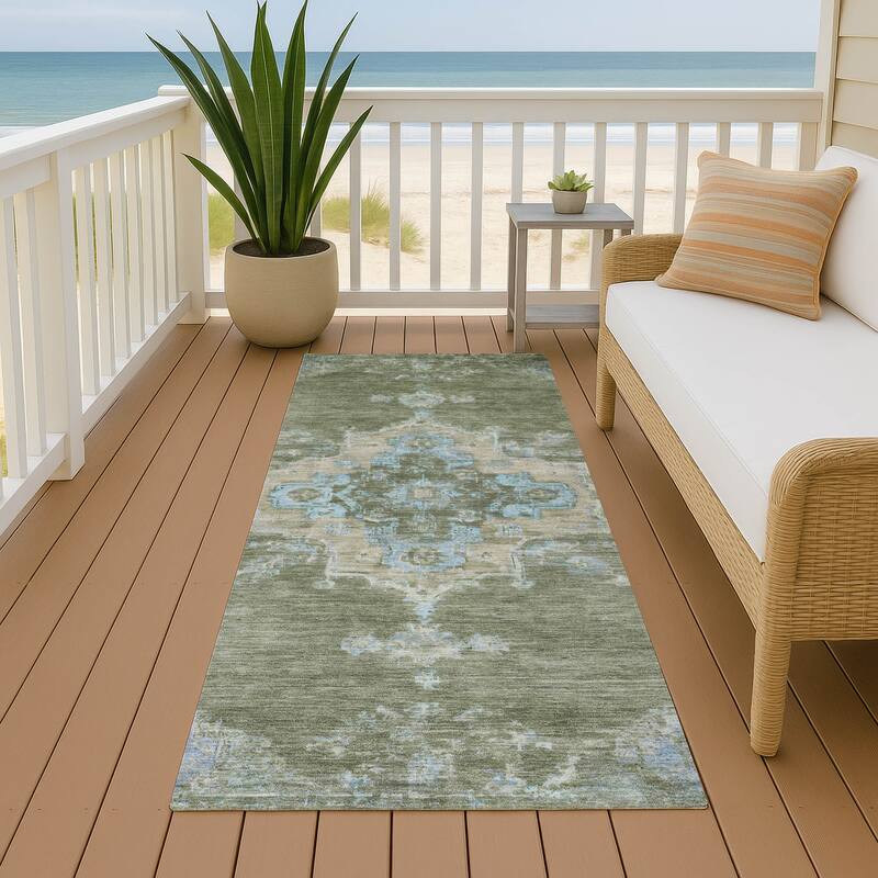 Machine Washable Indoor/ Outdoor Traditional Tabriz Chantille Rug - Basil - 2'3" x 7'6"