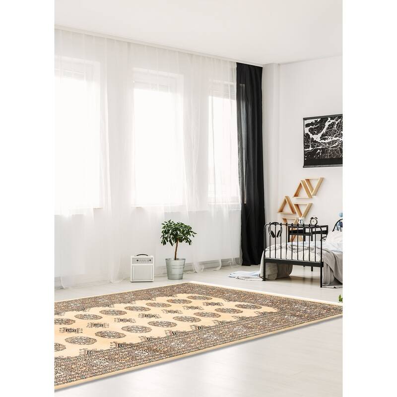 ECARPETGALLERY Hand-knotted Finest Peshawar Bokhara Cream Wool Rug - 4'2 x 5'10
