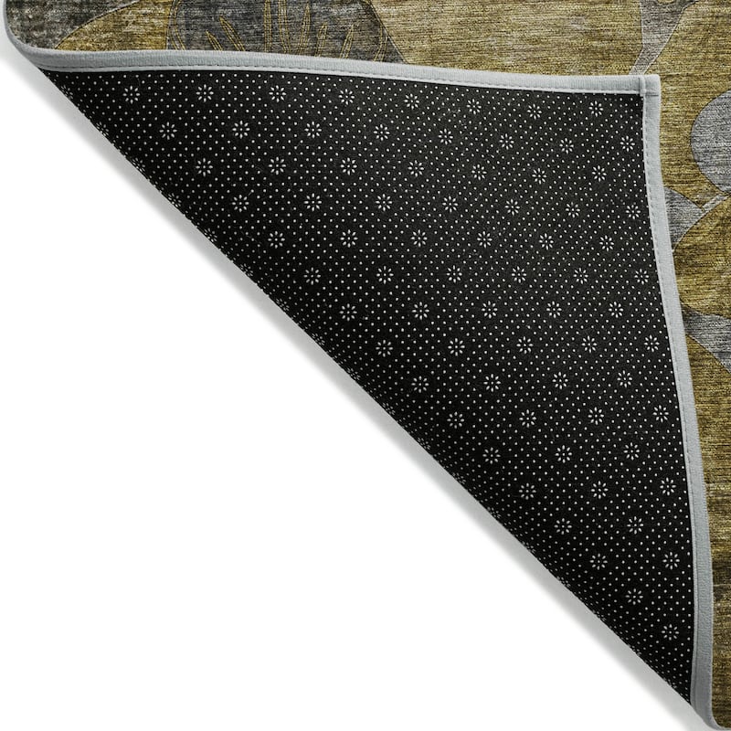 Machine Washable Indoor/ Outdoor Modern Floral Chantille Rug
