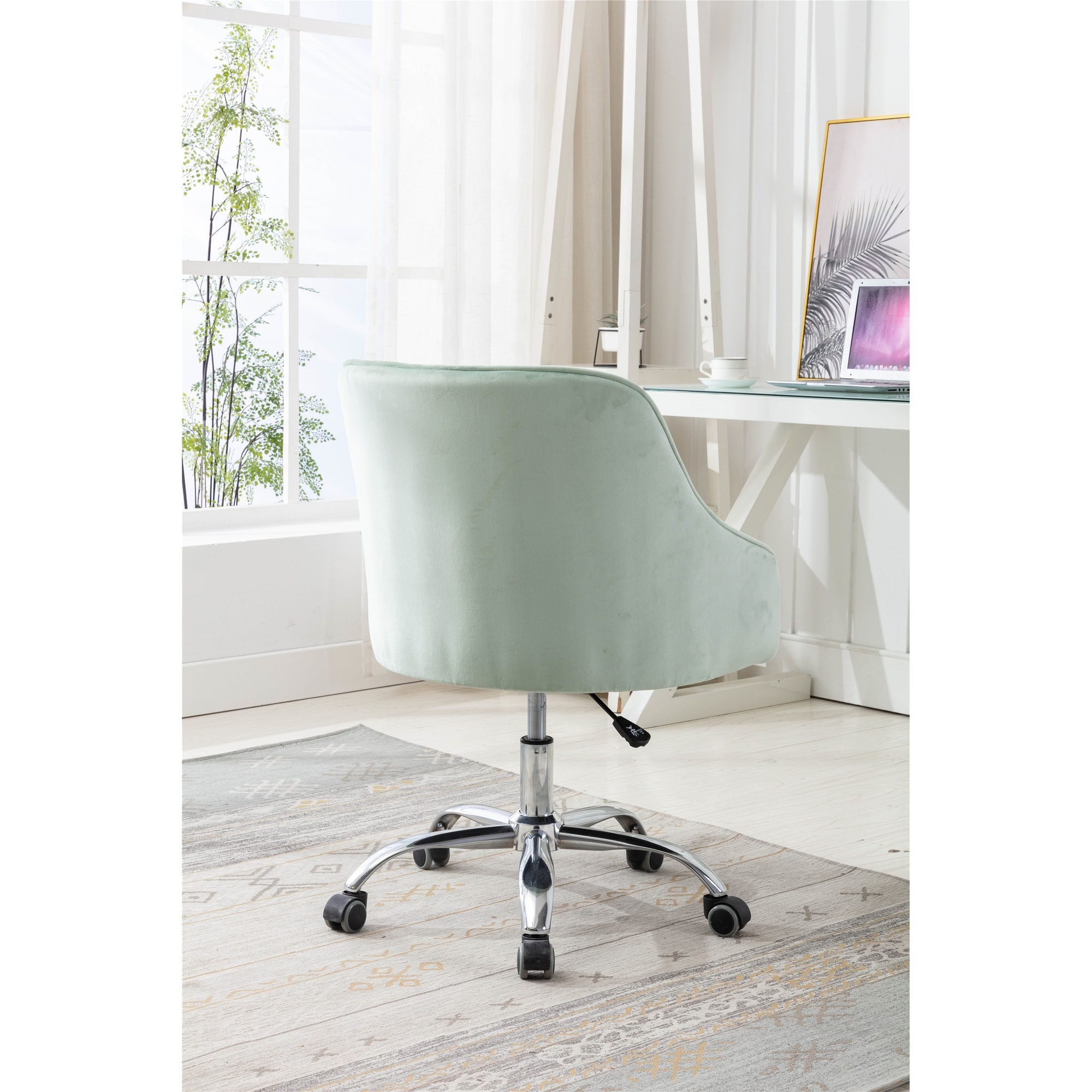Mint office deals chair