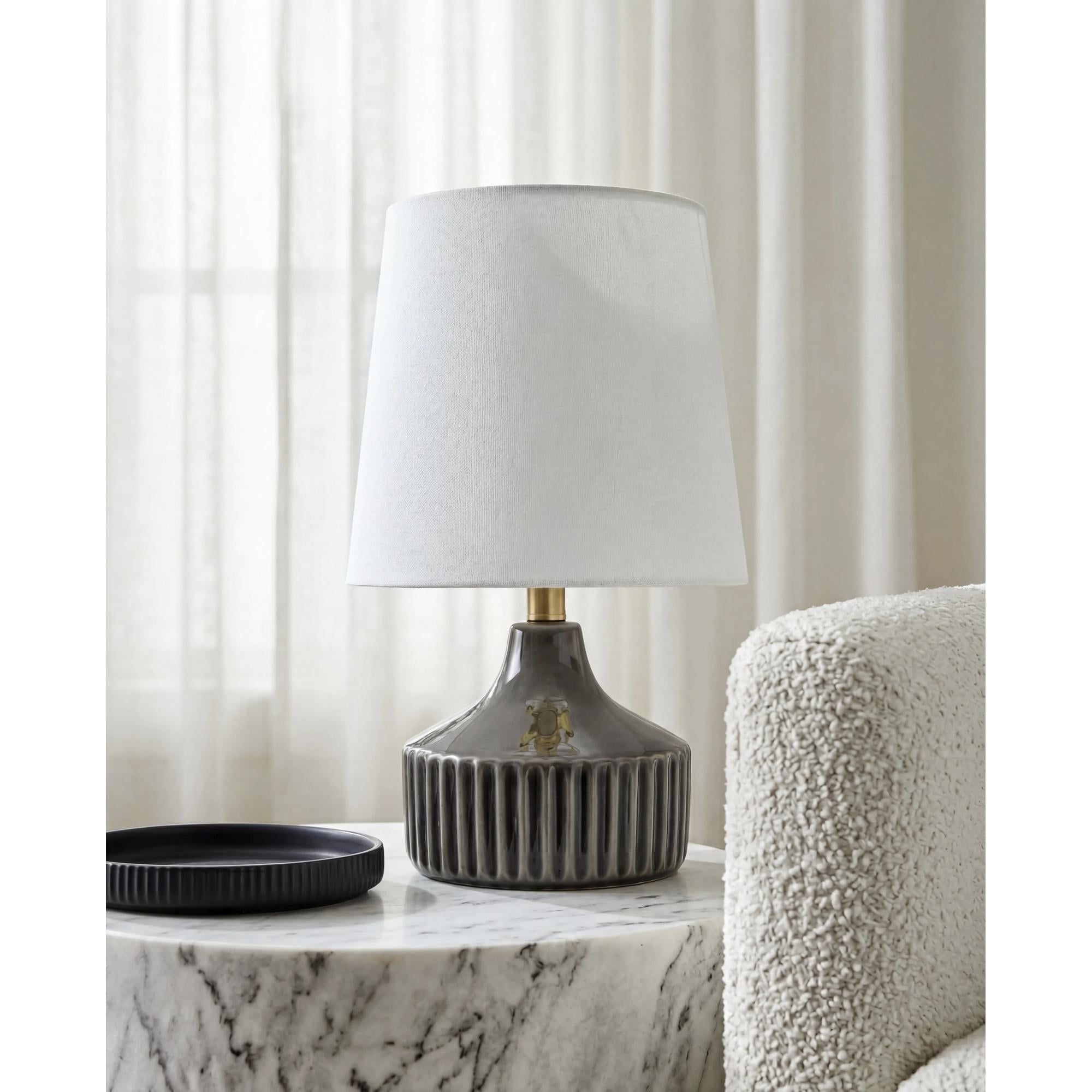 Livabliss Rivery Traditional Accent Table Lamp